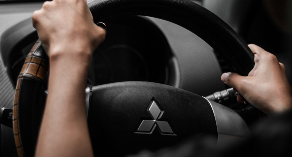 Mitsubishi steering wheel