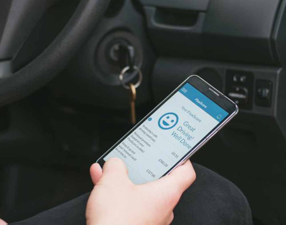 FluxScore app in use